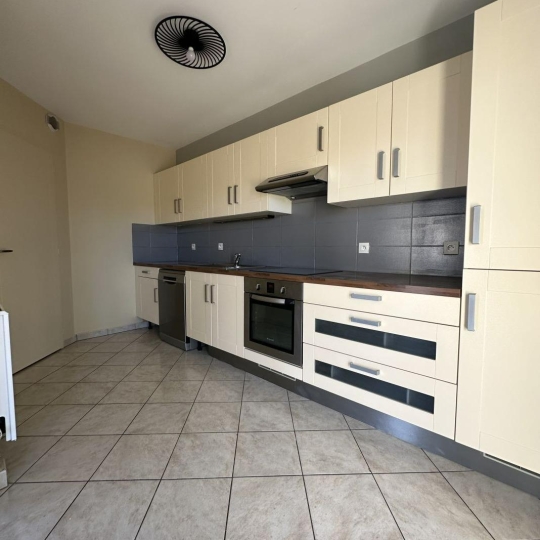  AMJ IMMO : Appartement | EPAGNY-METZ-TESSY (74330) | 80 m2 | 1 580 € 