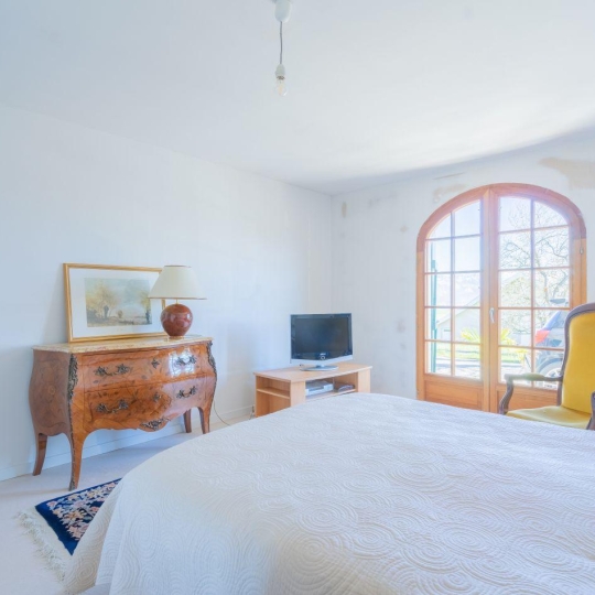  AMJ IMMO : House | SILLINGY (74330) | 214 m2 | 842 000 € 