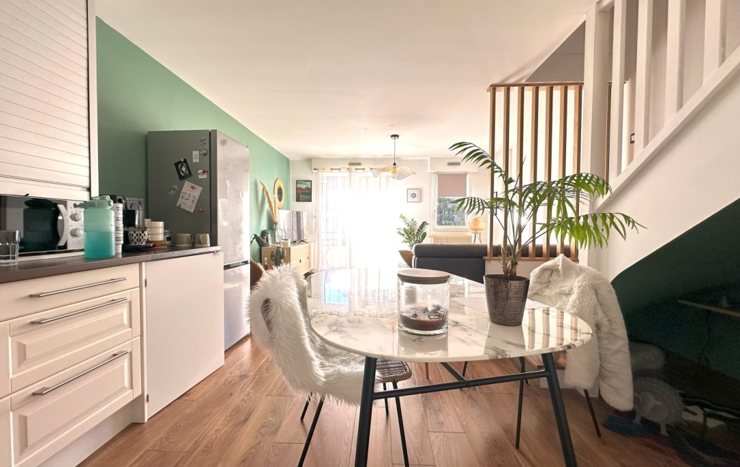AMJ IMMO : Appartement | EPAGNY-METZ-TESSY (74370) | 46 m2 | 1 024 € 