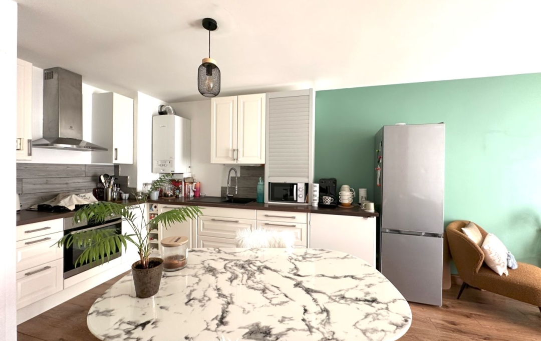 AMJ IMMO : Appartement | EPAGNY-METZ-TESSY (74370) | 46 m2 | 1 024 € 