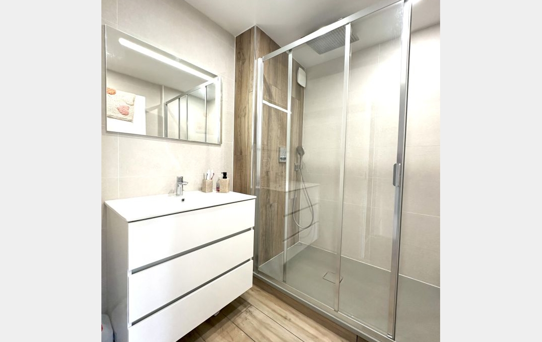 AMJ IMMO : Appartement | EPAGNY-METZ-TESSY (74370) | 46 m2 | 1 024 € 