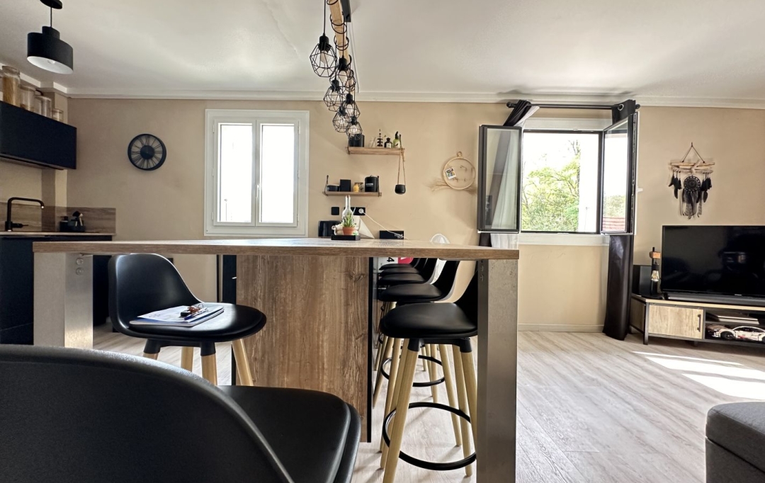 AMJ IMMO : Appartement | LA BALME-DE-SILLINGY (74330) | 52 m2 | 229 000 € 