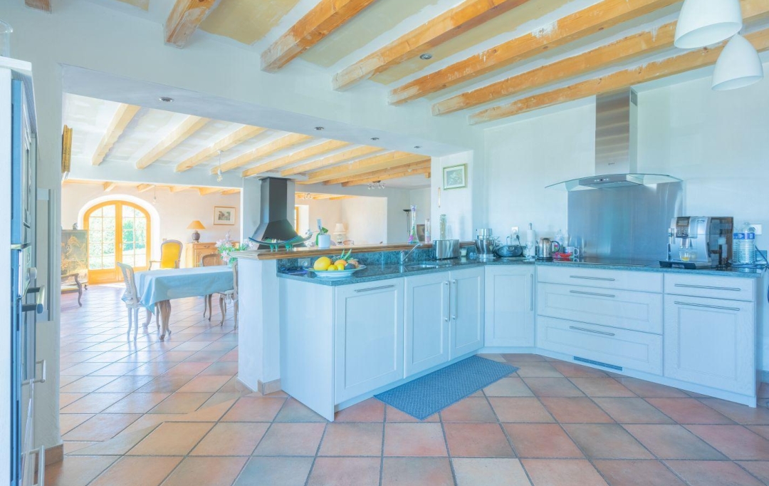 AMJ IMMO : House | SILLINGY (74330) | 214 m2 | 842 000 € 