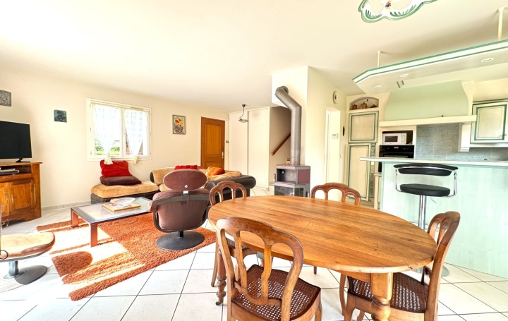  AMJ IMMO Maison / Villa | SEVRIER (74320) | 100 m2 | 779 000 € 
