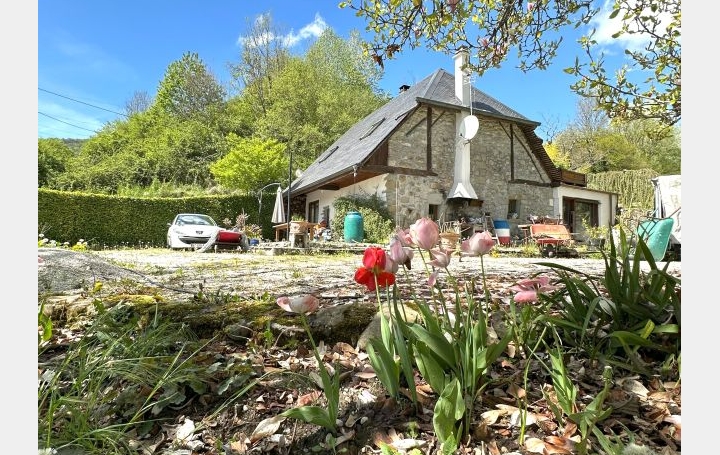Maison EPAGNY-METZ-TESSY 110 m2 582 400 € Maison EPAGNY-METZ-TESSY 110 m2 582 400 €